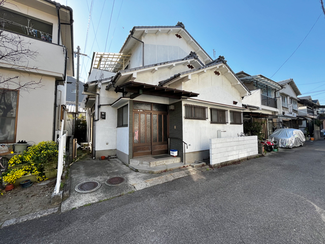 松山市南斎院町260番地17